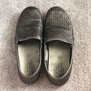 Sketchers Memory Foam Life Stride Velocity Slip-On